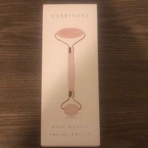 Herbivore Rose Quartz Facial Roller
